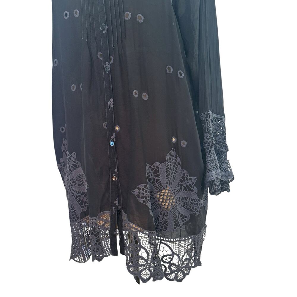 Johnny Was Wynne Indigo Black Embroidered Scalloped Tunic Top Blouse Size L - Picture 7 of 9